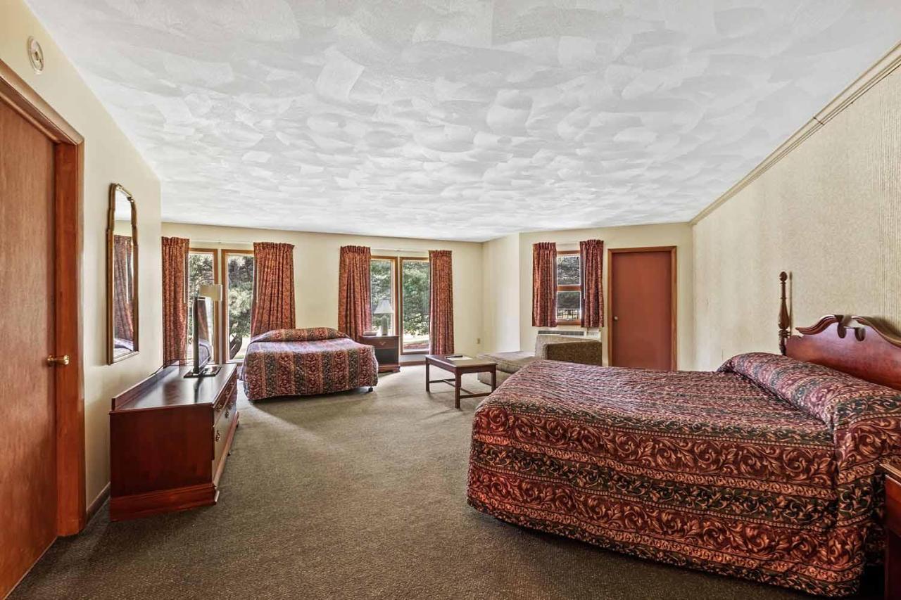 Shadowbrook Resort Tunkhannock Buitenkant foto